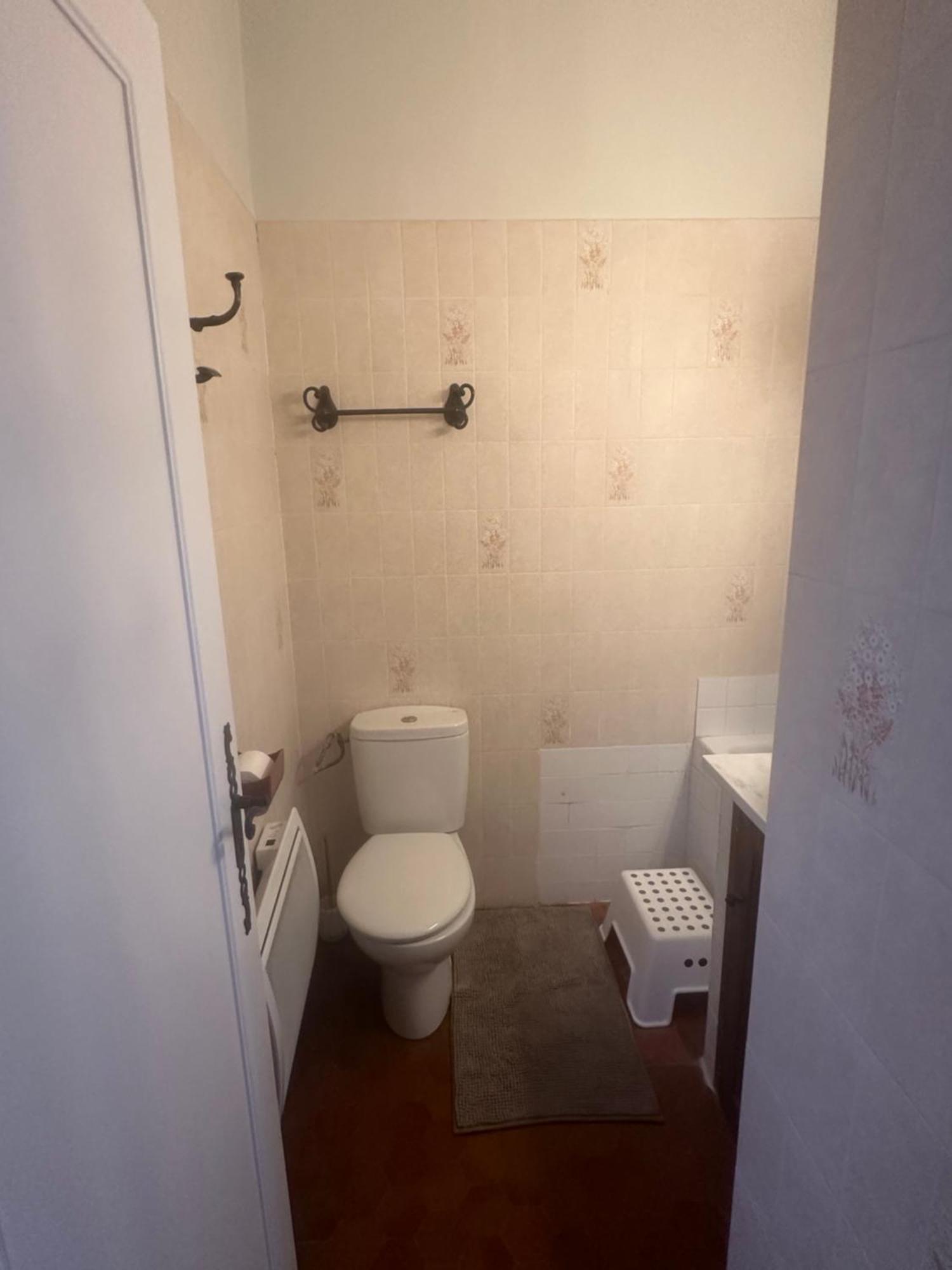 Charmante Petite Maison Avec Vue Panoramique, En Centre Historique, Proche D'Avignon, Ancienne, Renovee, Climatisee, Terrasse, Parking Public Gratuit Villeneuve-lès-Avignon Zewnętrze zdjęcie